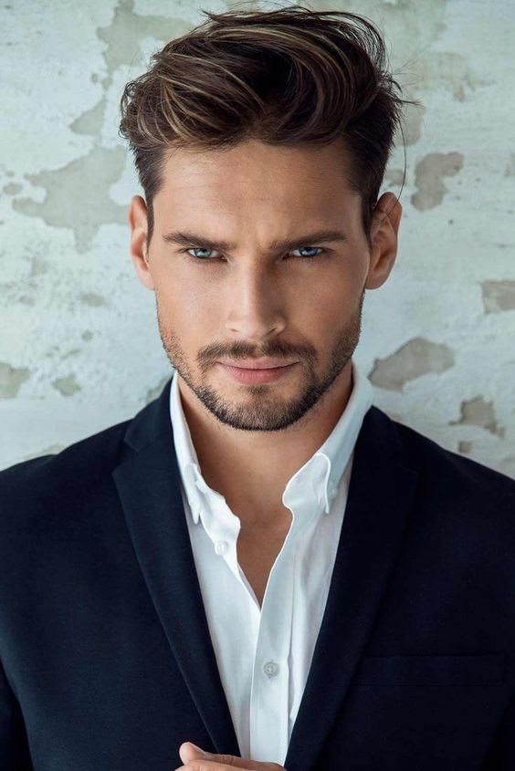 Hairstyles for Round Faced Men